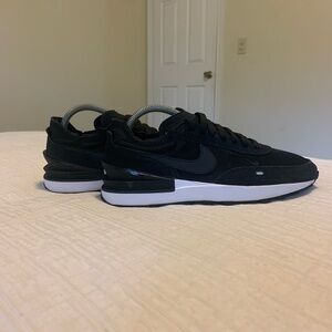 Men’s Nike Waffle One SE Shoes